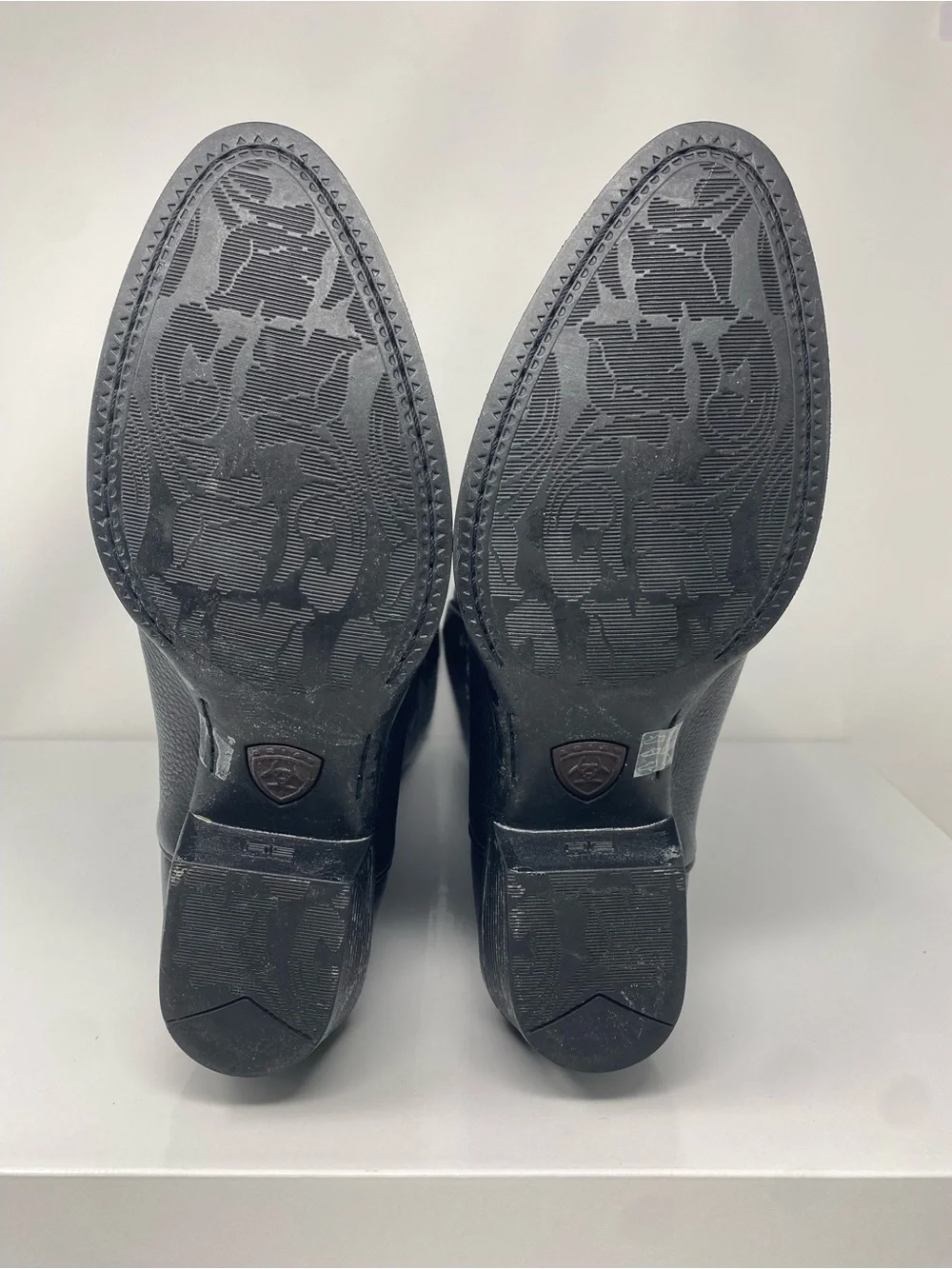 Ariat Sz 10B Black Embroidered Western Leather Heeled Boots - Picture 5 of 8